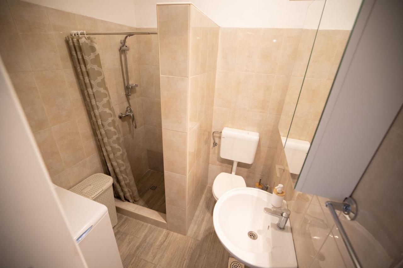 Gof Apartment Zadar Buitenkant foto